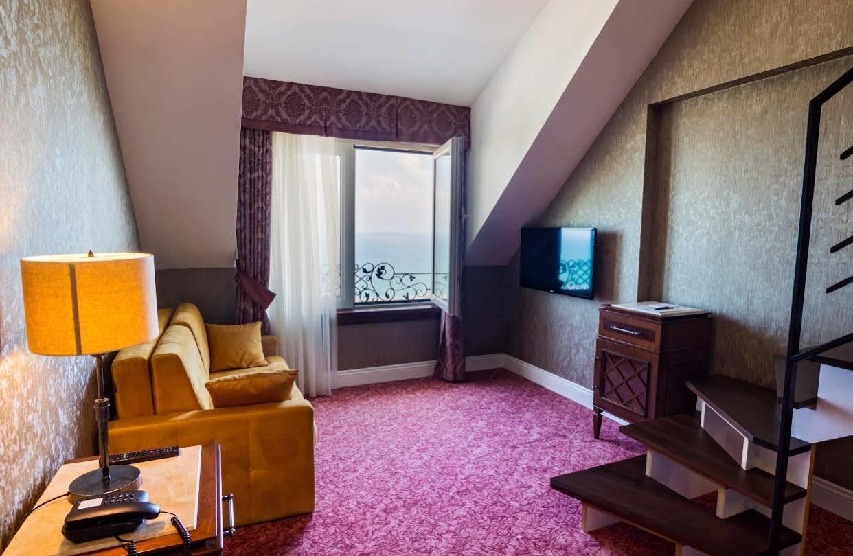 Mell Hotel Trabzon Exterior photo