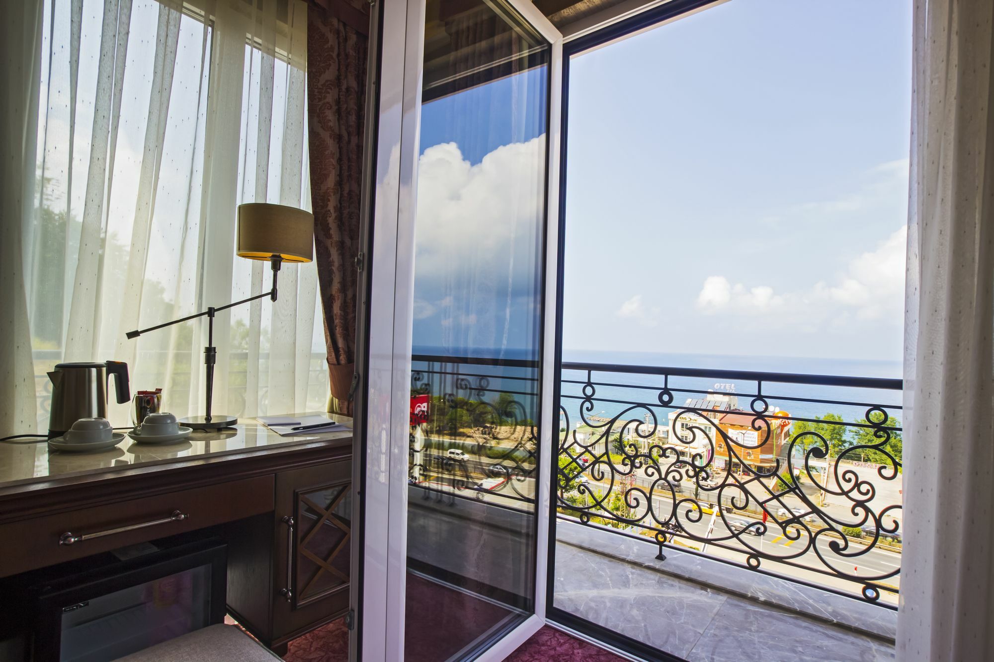 Mell Hotel Trabzon Exterior photo